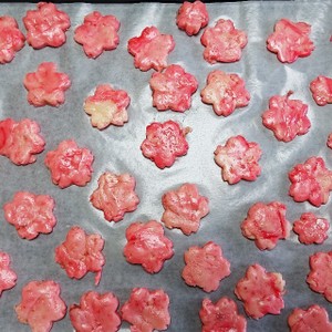 合格祈願 桜サクサク簡単苺ジャムクッキー レシピ 作り方 By とこきち クックパッド 簡単おいしいみんなのレシピが354万品