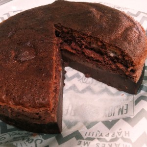 魔法のケーキ チョコレートマジックケーキ レシピ 作り方 By 140 わんたるママ クックパッド 簡単おいしいみんなのレシピが350万品