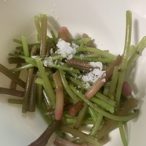 季節の山菜 赤みずの下処理方法 レシピ 作り方 By カピぞう クックパッド 簡単おいしいみんなのレシピが360万品