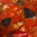 トマト缶で煮ました☆チキン＆大豆