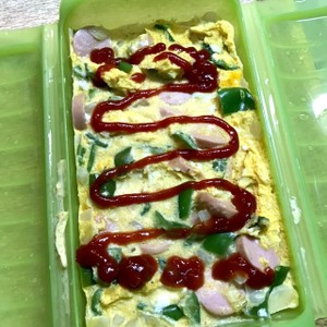 ルクエで 簡単具だくさん卵焼き レシピ 作り方 By ぺぺろんちぃな クックパッド 簡単おいしいみんなのレシピが360万品