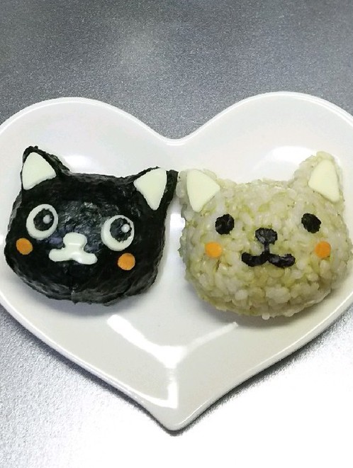 キャラ弁 黒猫ブチ猫の猫おにぎり レシピ 作り方 By Misumisu07 クックパッド 簡単おいしいみんなのレシピが376万品