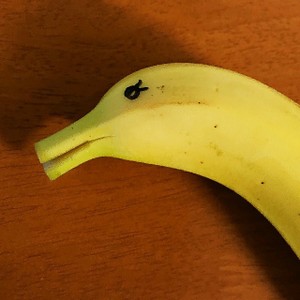キャラ弁 イルカ バナナの飾り切り レシピ 作り方 By りんでありんす クックパッド 簡単おいしいみんなのレシピが350万品