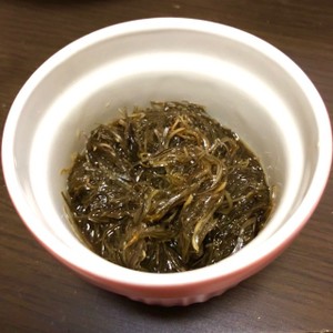 乾燥もずくでモズク酢 レシピ 作り方 By Ayumi Hina クックパッド 簡単おいしいみんなのレシピが360万品