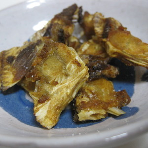 フグの骨カリカリせんべい レシピ 作り方 By 湯のみ クックパッド 簡単おいしいみんなのレシピが354万品