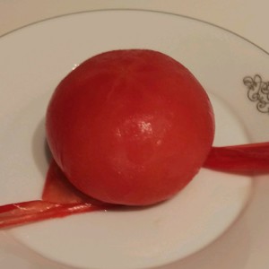 離乳食が簡単 冷凍トマトの皮剥き方法 レシピ 作り方 By になv クックパッド 簡単おいしいみんなのレシピが360万品
