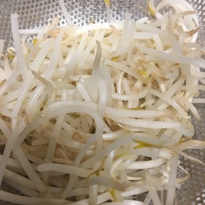 レンジ2分で万能シャキシャキもやし レシピ 作り方 By ちゅうさん クックパッド 簡単おいしいみんなのレシピが359万品