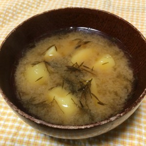 あかもく入りお味噌汁 レシピ 作り方 By Aranjuez5 クックパッド 簡単おいしいみんなのレシピが361万品