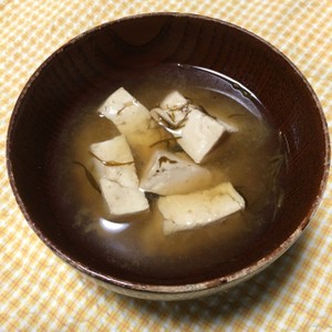 アカモク ギバサ の味噌汁 レシピ 作り方 By クッキング秀さん クックパッド 簡単おいしいみんなのレシピが361万品