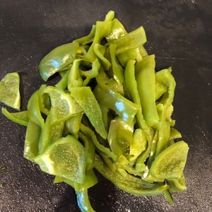 レンジでピーマンの苦味をなくす実験 レシピ 作り方 By ゆ ひ クックパッド 簡単おいしいみんなのレシピが360万品