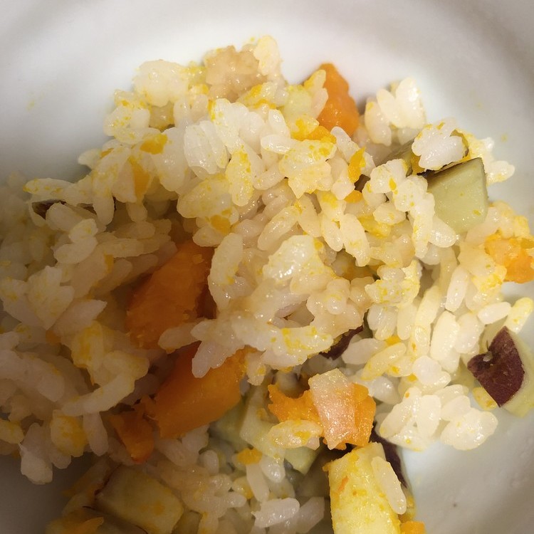 さつまいもとかぼちゃの炊きこみご飯 レシピ 作り方 By ヤマサ醤油 クックパッド 簡単おいしいみんなのレシピが355万品