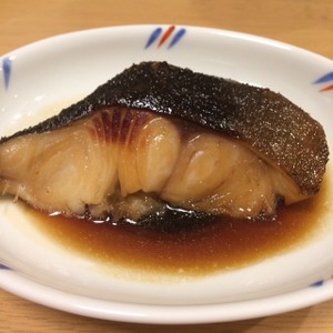 水を使わず極旨煮魚 メロ 銀むつ 煮付け レシピ 作り方 By Yhime01 クックパッド 簡単おいしいみんなのレシピが361万品