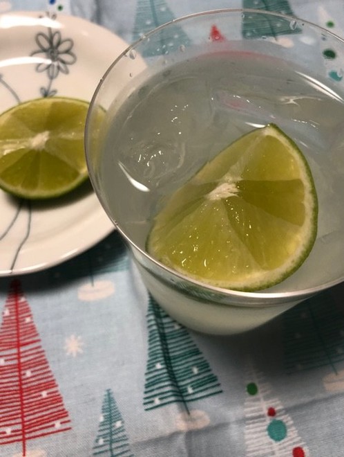 ブラジル伝統の飲み物 カイピリーニャ レシピ 作り方 By 3姉妹母ちゃんmin クックパッド 簡単おいしいみんなのレシピが374万品