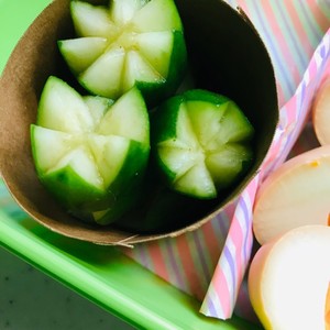 簡単花きゅうり飾り切りカットお弁当運動会 レシピ 作り方 By 柴犬カール クックパッド 簡単おいしいみんなのレシピが350万品