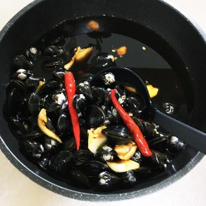 本場台湾料理 しじみ醤油漬け 鹹蜆仔 レシピ 作り方 By ごーさんず クックパッド 簡単おいしいみんなのレシピが353万品