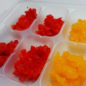 離乳食に レンジで簡単ピーマンの皮むき レシピ 作り方 By Ayum2929 クックパッド 簡単おいしいみんなのレシピが360万品