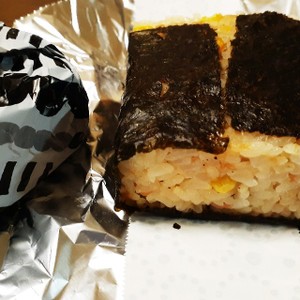 ツナマヨ コーンおにぎり レシピ 作り方 By Mio クックパッド 簡単おいしいみんなのレシピが360万品