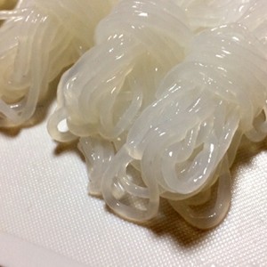 簡単 しらたき小結 おでん鍋煮物に レシピ 作り方 By だんどり亭 クックパッド 簡単おいしいみんなのレシピが355万品