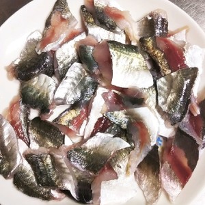 アジをさばこう 小鯵の刺身 レシピ 作り方 By 食べ過ぎ野郎 クックパッド 簡単おいしいみんなのレシピが364万品