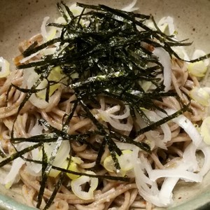 日本そばで簡単 蕎麦のペペロンチーノ レシピ 作り方 By すまくっく クックパッド 簡単おいしいみんなのレシピが361万品