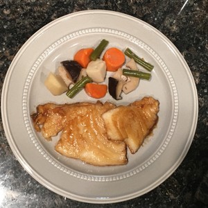 水を使わず極旨煮魚 メロ 銀むつ 煮付け レシピ 作り方 By Yhime01 クックパッド 簡単おいしいみんなのレシピが356万品
