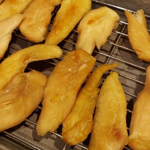 愛犬にレンジで簡単 ササミジャーキー レシピ 作り方 By マリィの母 クックパッド 簡単おいしいみんなのレシピが360万品