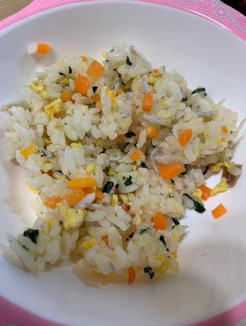 離乳食完了期 梅しらすチャーハン レシピ 作り方 By ひまんちゃんママ クックパッド 簡単おいしいみんなのレシピが374万品