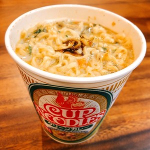 アレンジカップ麺 ミルクカレーヌードル レシピ 作り方 By ぽんぽこらんらん クックパッド 簡単おいしいみんなのレシピが353万品