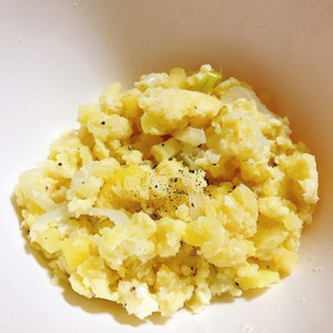 たくあんとクリームチーズのポテトサラダ レシピ 作り方 By 晴晴食堂 クックパッド 簡単おいしいみんなのレシピが366万品