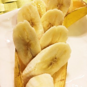 バナナボート カフェ風の切り方 盛り付け レシピ 作り方 By Pokoぽん 彡 クックパッド 簡単おいしいみんなのレシピが356万品