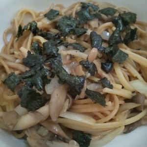 なにもない日は バター醤油でパスタ レシピ 作り方 By Papikun クックパッド 簡単おいしいみんなのレシピが356万品