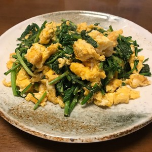 ルッコラのマヨ卵炒め レシピ 作り方 By にちょっぴ クックパッド 簡単おいしいみんなのレシピが357万品