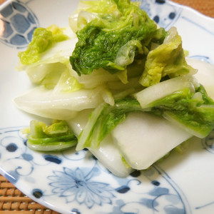 シャキシャキ白菜の 昆布茶の浅漬け レシピ 作り方 By クックまいななパパ クックパッド 簡単おいしいみんなのレシピが361万品