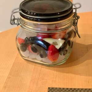 いちごとブルーベリーのシロップ漬け レシピ 作り方 By ちいは クックパッド 簡単おいしいみんなのレシピが355万品