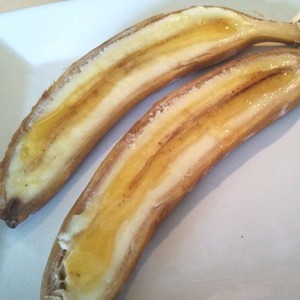 レンジで30秒 丸ごと冷凍バナナのアイス レシピ 作り方 By 森ラー クックパッド 簡単おいしいみんなのレシピが351万品