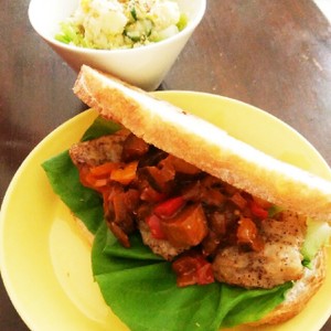 Tdl再現ワッフルサンド フライドチキン レシピ 作り方 By Pokoぽん 彡 クックパッド 簡単おいしいみんなのレシピが358万品