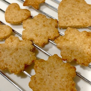 やみつき 香ばし 玄米粉クッキー レシピ 作り方 By Miokaレシピ クックパッド 簡単おいしいみんなのレシピが360万品