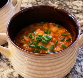 ローストレッドクリのココナッツカレースープのレシピ