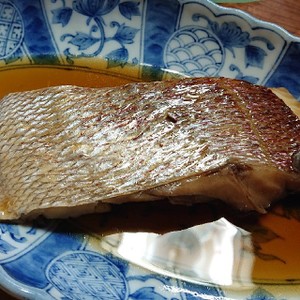 魚の煮付け 黄金比 金目鯛など煮魚に レシピ 作り方 By Ziggourat クックパッド 簡単おいしいみんなのレシピが353万品