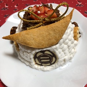 こどもの日 市販のスポンジで 兜のケーキ レシピ 作り方 By おーたんmamma クックパッド 簡単おいしいみんなのレシピが357万品