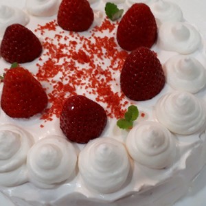 イチゴクリーム ケーキ用 レシピ 作り方 By にこまんま クックパッド 簡単おいしいみんなのレシピが352万品
