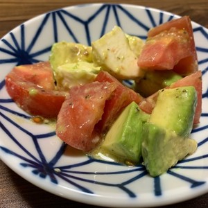 アボカド トマト チーズのイタリアサラダ レシピ 作り方 By Kaori クックパッド 簡単おいしいみんなのレシピが366万品