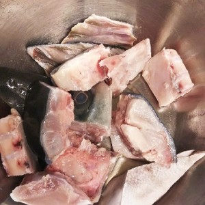 魚だって50度洗い 臭み雑味がマジ取れる レシピ 作り方 By サバ先生 クックパッド 簡単おいしいみんなのレシピが356万品