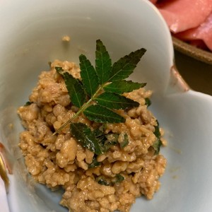 鶏ミンチと木の芽たっぷり肉味噌 レシピ 作り方 By りーりさん クックパッド 簡単おいしいみんなのレシピが357万品