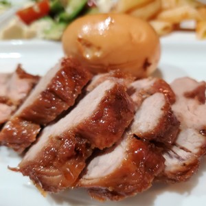 ダッチオーブンで簡単チャーシュー 煮豚 レシピ 作り方 By Samcamp クックパッド 簡単おいしいみんなのレシピが360万品