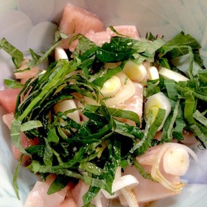 マグロのあらのお刺身 臭みをとる レシピ 作り方 By Sanono230 クックパッド 簡単おいしいみんなのレシピが361万品