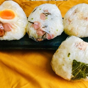 青のりとゴマの磯辺おにぎり レシピ 作り方 By Naococoa28 クックパッド 簡単おいしいみんなのレシピが352万品