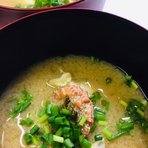 簡単 クリガニのお味噌汁 レシピ 作り方 By Syo Ya クックパッド 簡単おいしいみんなのレシピが359万品