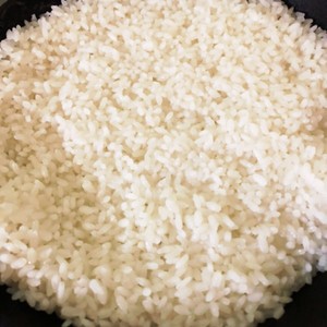 スキレットでつやつやふっくらごはん レシピ 作り方 By 勇気凛りん岸田夕子 クックパッド 簡単おいしいみんなのレシピが360万品