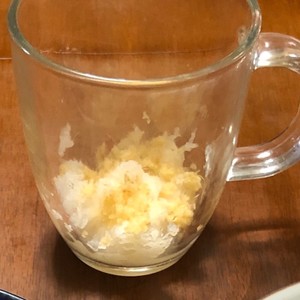 喉が痛い 寝る前に飲む喉にやさしい紅茶 レシピ 作り方 By ｃｈｏｂｅｅ クックパッド 簡単おいしいみんなのレシピが360万品